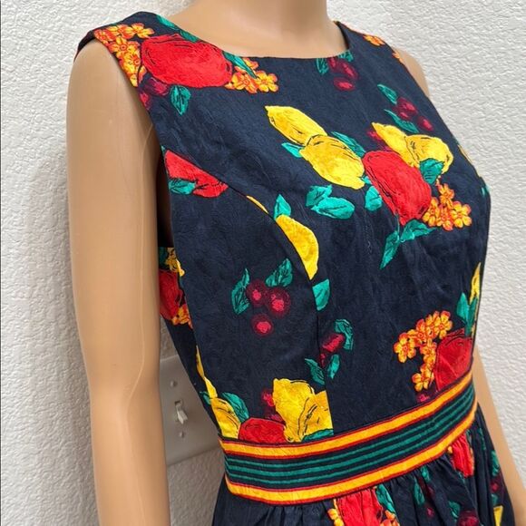 Eva Mendes New York & Company Blue Yellow Red Sleeveless Midi Sz 4 Sundress New - Picture 8 of 17
